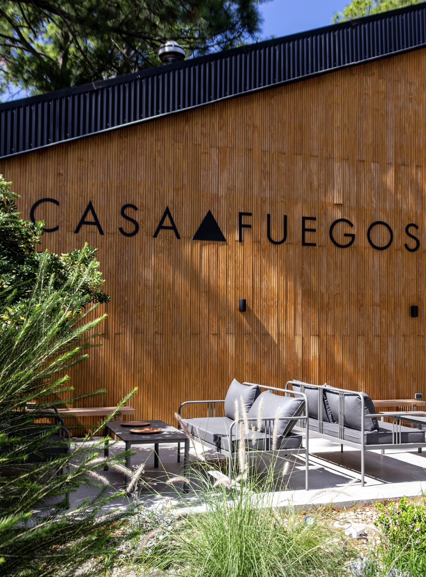 Casa Fuegos 1