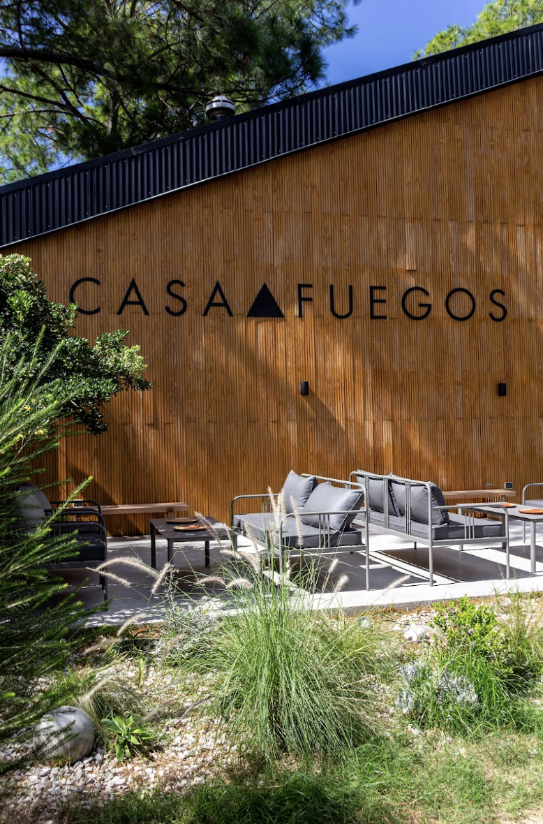 Casa Fuegos 3