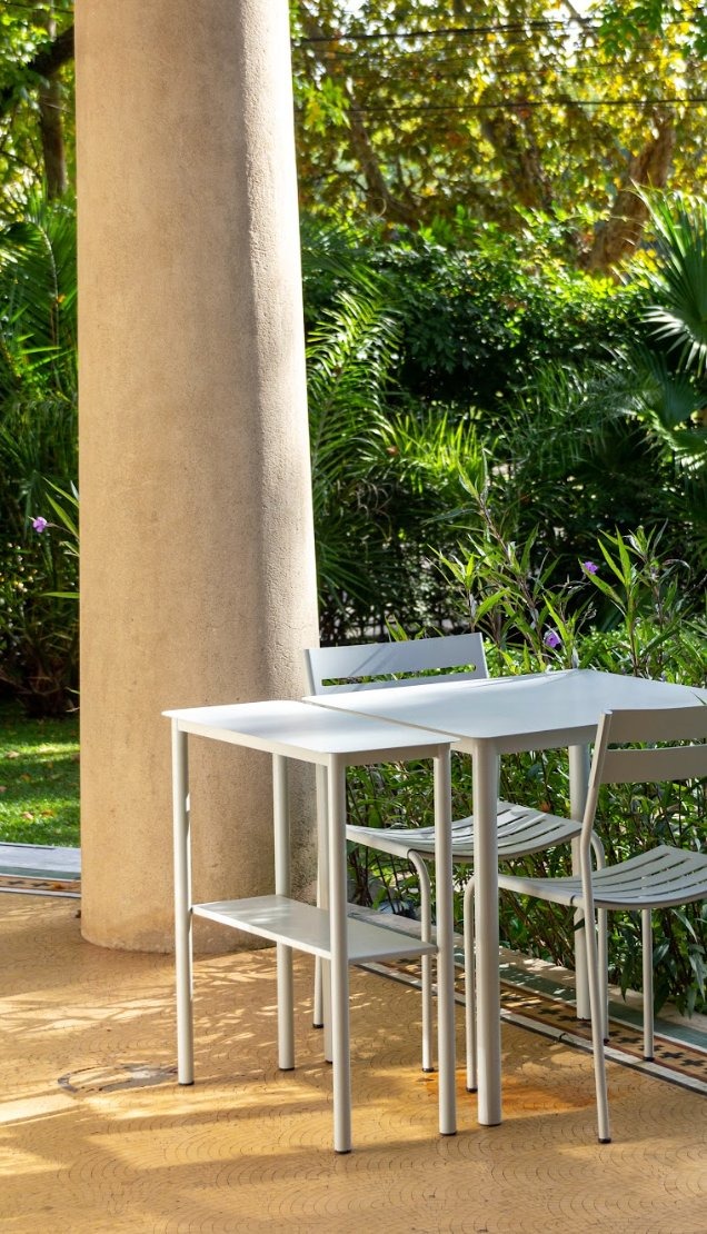 Mesa Domingo Arrime